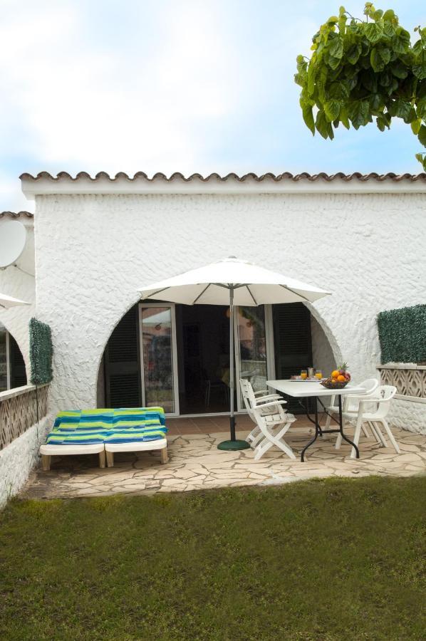 הוילה אמפוריבראבה Casas Montgri חדר תמונה
